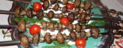 Шаг 3: шампиньонов на шампурах