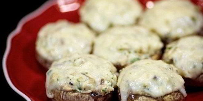 Рецепт шампиньонов с курицей и сыром