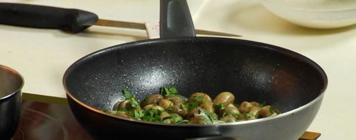 Шаг 4: шампиньонов в хересе