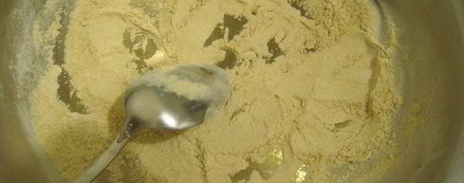 Шаг 3: шампиньонов запеченных под сметанно-сырным соусом