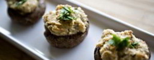 Шаг 6: запеченных грибов с начинкой