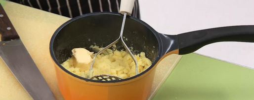 Шаг 2: запеченных шампиньонов с картофельной начинкой