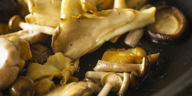 Рецепт жареные грузди с овощами