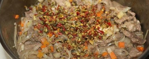 Шаг 10: говяжьего гуляша с чипетками