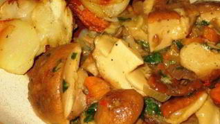 Рецепт Гуляша из белых грибов