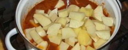 Шаг 11: гуляша из говядины с помидорами