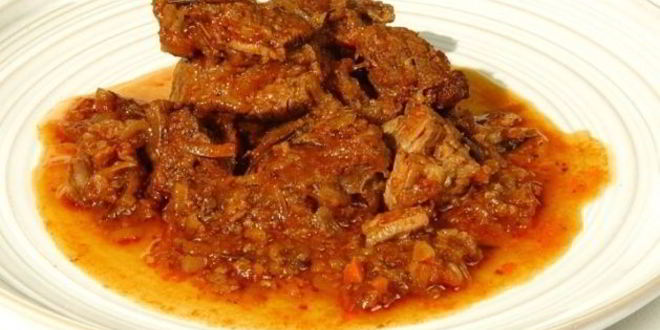 Рецепт гуляша из говядины с томатной пастой