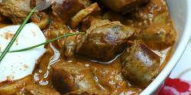 Рецепт гуляша из колбасы с подливкой