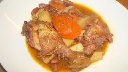 Рецепт Гуляша из красной фасоли и курицы