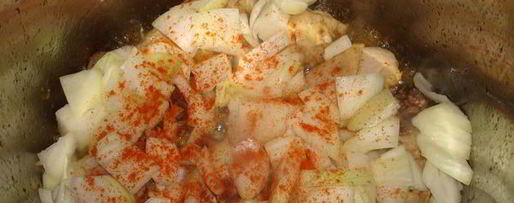 Шаг 12: гуляша из красной фасоли и курицы