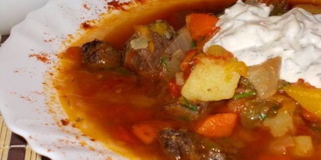 Рецепт гуляша из оленины