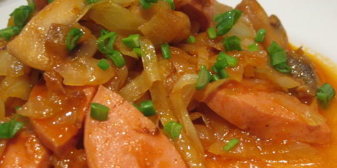 Рецепт гуляша из сосисок