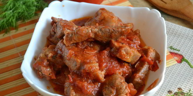 Рецепт гуляша из свинины с подливкой