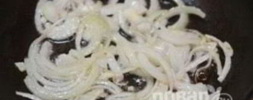 Шаг 1: гуляша с кнедликами