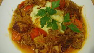Рецепт Гуляша с квашеной капустой