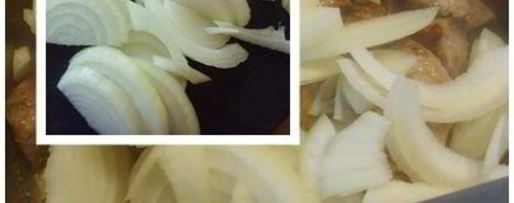 Шаг 1: гуляша с квашеной капустой