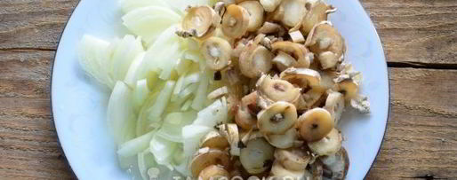 Шаг 4: куриного гуляша с грибами в соусе