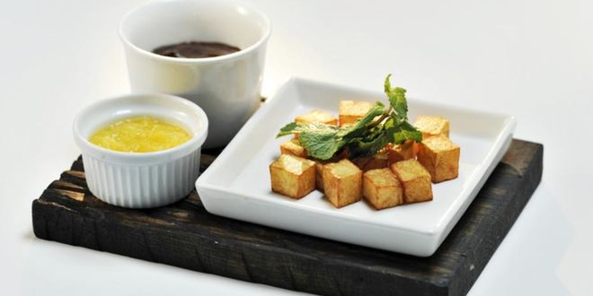 Рецепт картофельных кубиков с шоколадом и мандариновым пюре