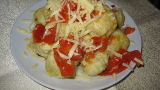 Рецепт Картофельных ньокков с соусом из помидоров