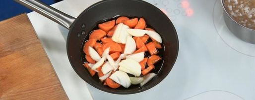 Шаг 1: фалафеля в лаваше с соусом барбекю и салатным миксом