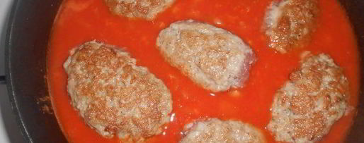 Шаг 2: котлеток в томатном соусе