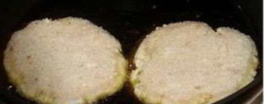 Шаг 3: котлет из индейки с яблоками и орехами