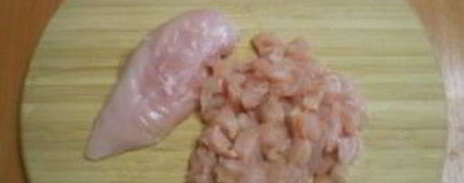 Шаг 1: котлет из кусочков курицы