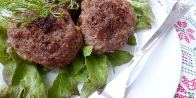 Рецепт котлет с маринованными огурцами