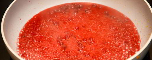 Шаг 5: куриных котлет с брусничным соусом