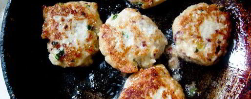 Шаг 2: куриных котлет с кунжутом и имбирем