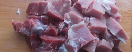 Шаг 1: розовых котлеток под сливочно-грибным соусом