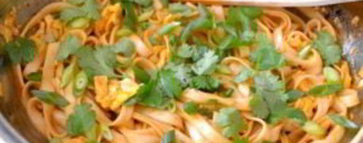 Шаг 6: лапши под соусом