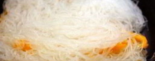 Шаг 3: лапши с креветками