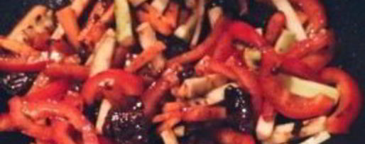 Шаг 3: лапши со свининой в соусе терияки