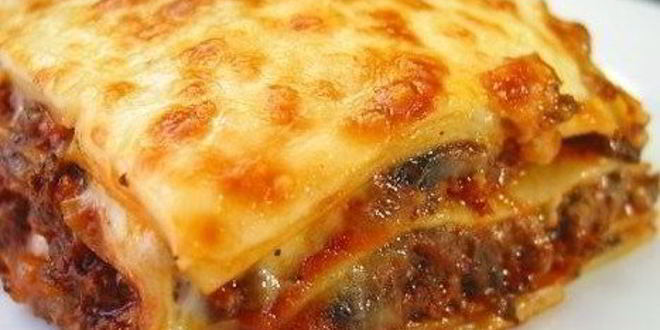 Рецепт лазаний с заправкой под сырным соусом