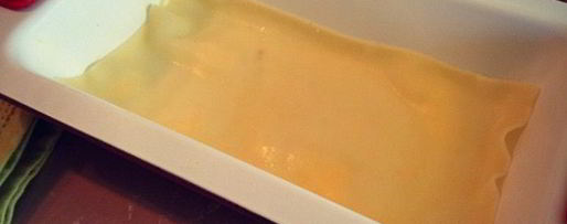 Шаг 3: сладкой лазанья с яблоками, некторинами, грецкими орехами и курагой