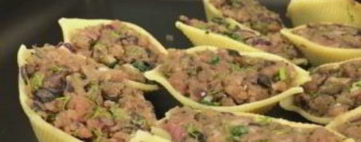 Шаг 6: фаршированных макарон ракушки под соусом бешамель