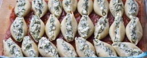 Шаг 2: фаршированных макарон ракушки с сыром и шпинатом