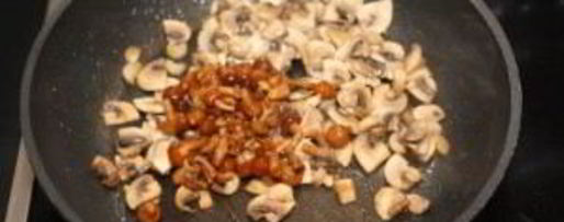 Шаг 6: каннеллонь с грибами