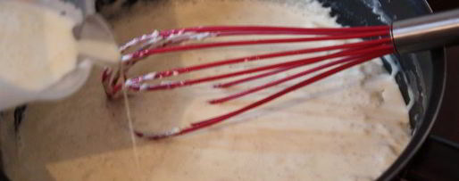 Шаг 14: каннелоней, фаршированных курицей и грибами под сливочным соусом марне