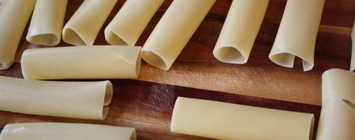 Шаг 3: каннелоней, фаршированных курицей и грибами под сливочным соусом марне