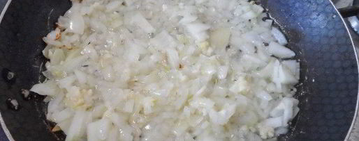 Шаг 1: макарон под сырной шубкой