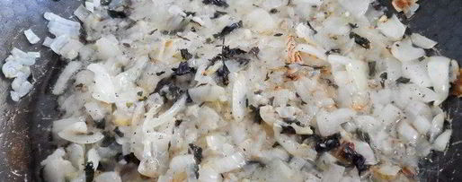 Шаг 2: макарон под сырной шубкой