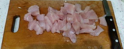 Шаг 1: пасты фарфалле с курицей и грибами