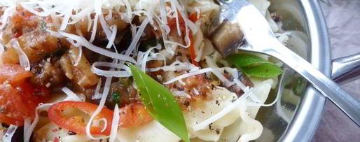 Шаг 6: пасты с баклажанами и помидором