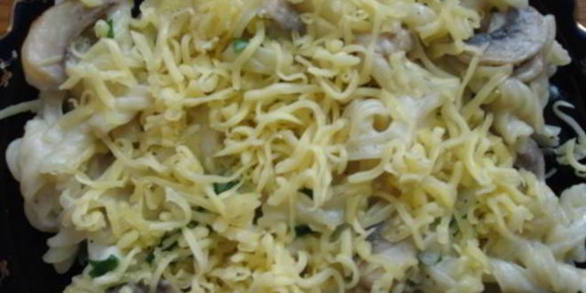 Рецепт пасты с грибами в сливочном соусе с белым вином и сыром