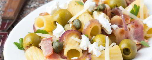 Шаг 7: пасты с оливками, беконом и фетой