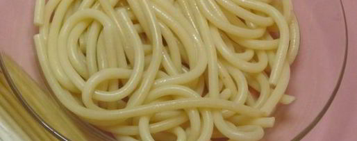 Шаг 3: пасты с орехами и свекольным соком