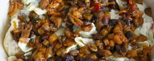 Шаг 10: ракушечной пасты с соусом капоната