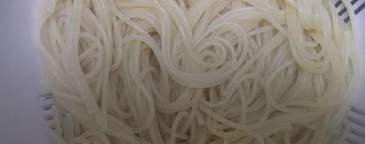 Шаг 2: спагетти с лососем и шпинатом